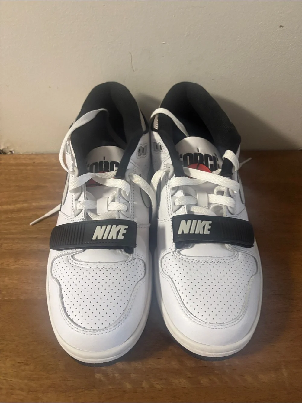 Nike stylish low